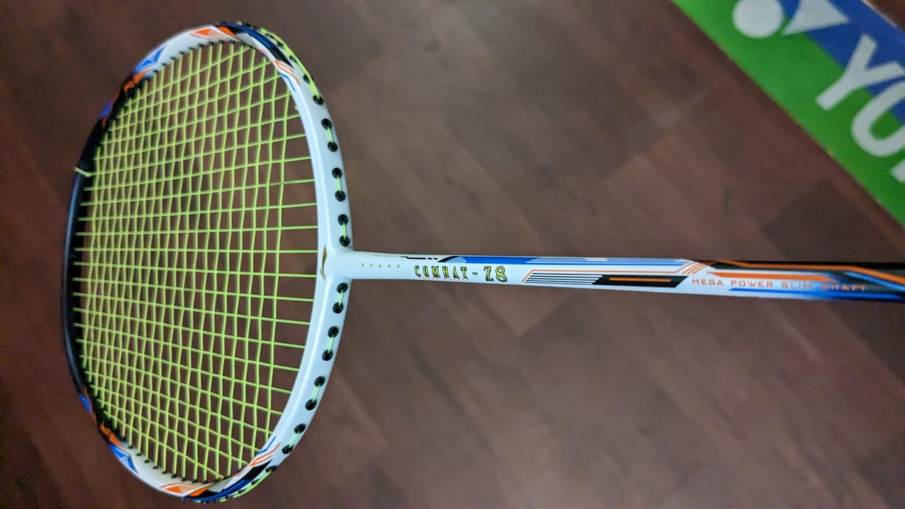 Lining Combat Z8 badminton racket (White Navy Copper)